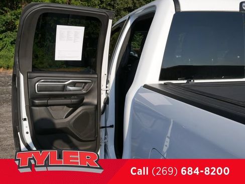 Certified 2022 RAM 1500 Big Horn AWD/4WD image 18