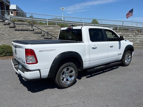 Used 2023 RAM 1500 Big Horn AWD/4WD image 9