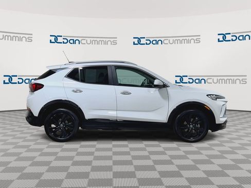 Used 2024 Buick Encore GX Sport Touring w/ Comfort Package FWD image 9