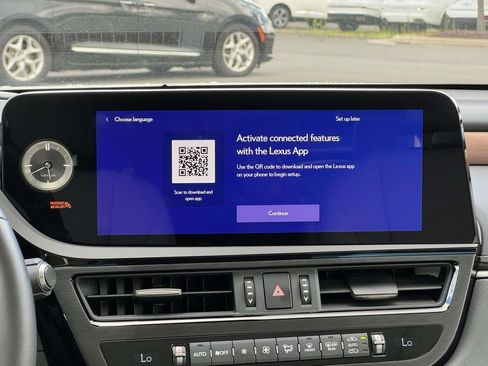 Used 2025 Lexus ES 350 w/ Premium Package FWD image 10