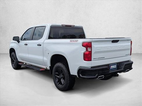 Used 2023 Chevrolet Silverado 1500 Custom Trail Boss AWD/4WD image 7