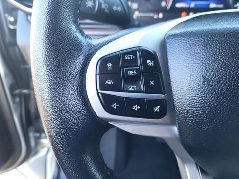 Certified 2024 Toyota Sienna LE image 29