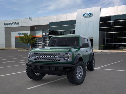 New 2025 Ford Bronco Badlands AWD/4WD image 2