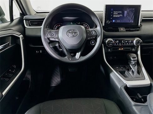 Used 2024 Toyota RAV4 XLE image 21