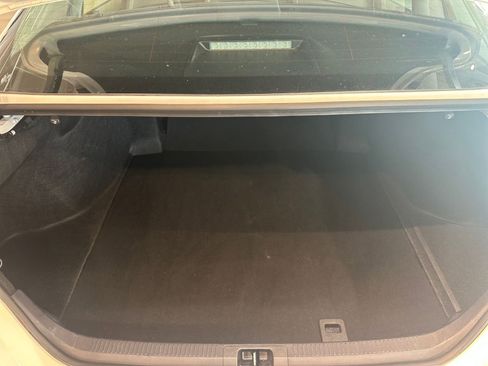 Used 2025 Toyota Camry LE image 31