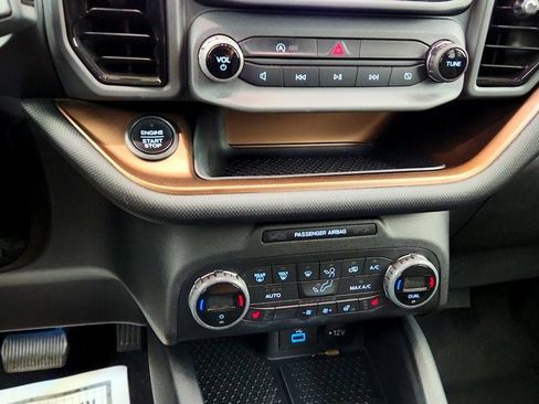 Used 2021 Ford Bronco Sport Outer Banks AWD/4WD image 16