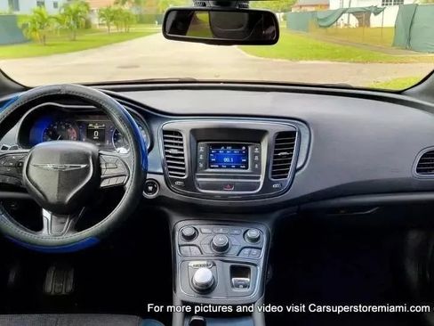 Used 2015 Chrysler 200 S FWD image 13