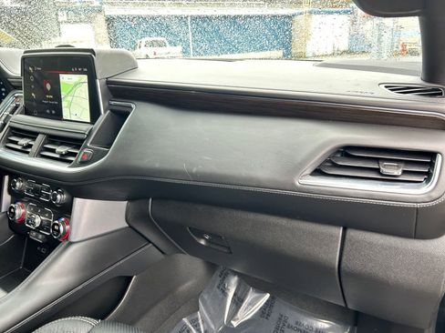 Used 2022 GMC Yukon XL SLE image 26