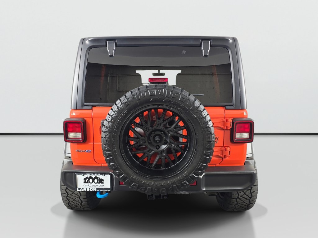 Used 2023 Jeep Wrangler Unlimited w/ 8.4" Radio Group AWD/4WD image 4