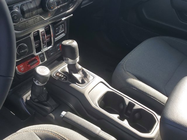 Used 2026 Jeep Wrangler Unlimited Sport AWD/4WD image 26