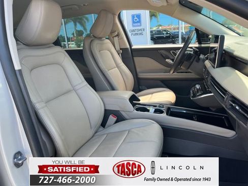 Certified 2024 Lincoln Corsair Reserve w/ Equipment Group 201A AWD/4WD image 18