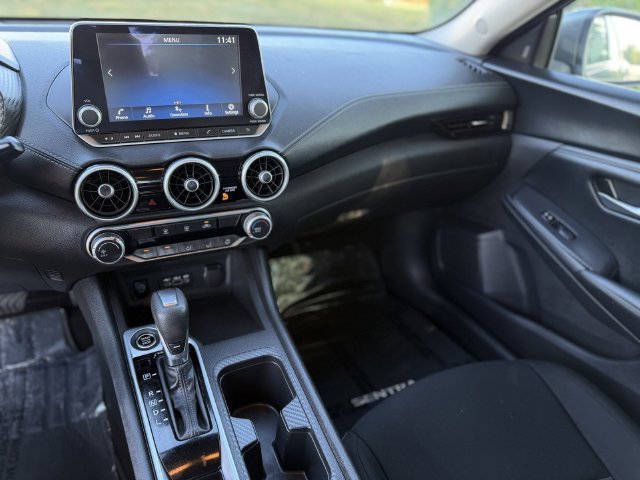 Used 2024 Nissan Sentra SV FWD image 19
