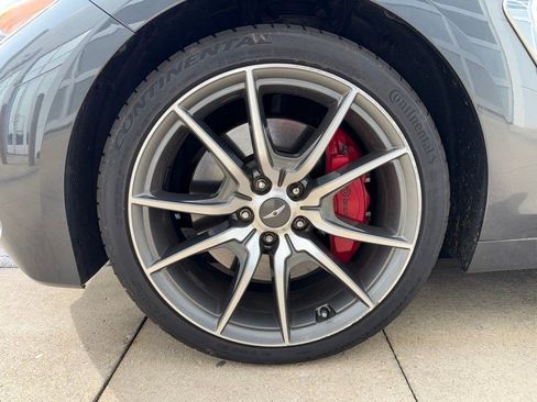 Used 2019 Genesis G70 2.0T Sport RWD image 5