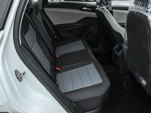 New 2026 Volkswagen Taos S image 34