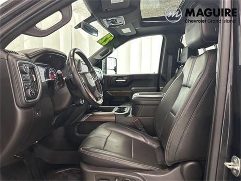 Used 2022 Chevrolet Silverado 2500 High Country image 4