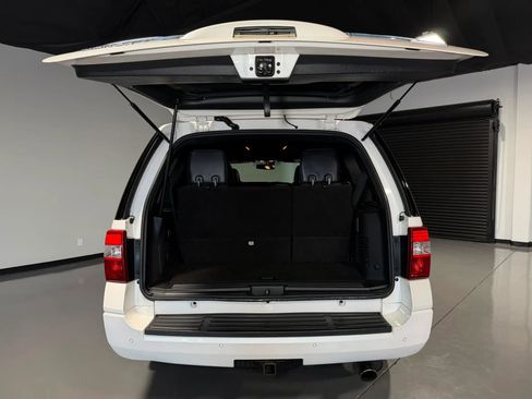 Used 2017 Ford Expedition Limited AWD/4WD image 29