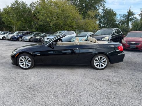 Used 2011 BMW 328i Convertible RWD image 11