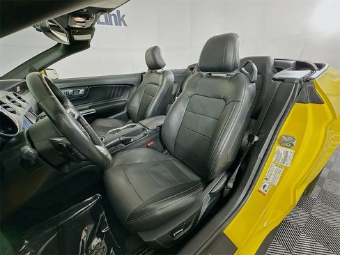 Used 2017 Ford Mustang GT Premium image 24