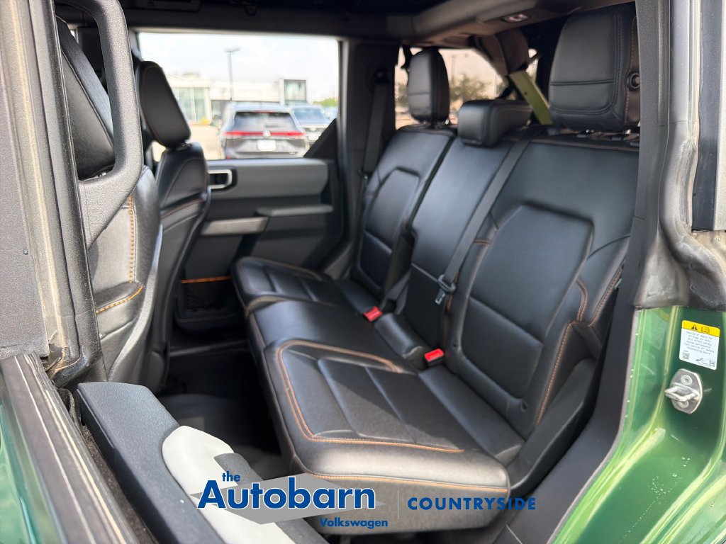 Used 2023 Ford Bronco Badlands w/ Sasquatch Package AWD/4WD image 22