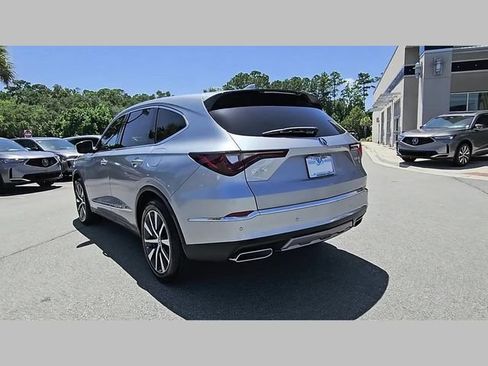 Certified 2026 Acura MDX w/ Technology Package FWD image 19