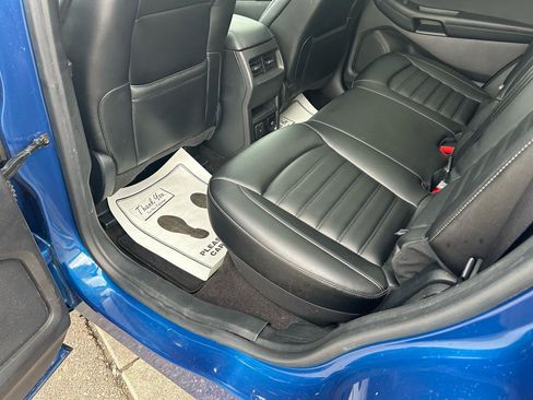 Used 2020 Ford Edge SEL w/ Convenience Package AWD/4WD image 9