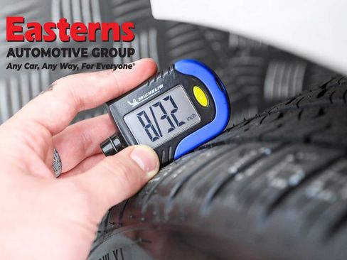 Used 2025 BMW 430i Convertible image 61