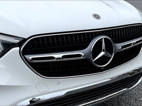 Certified 2026 Mercedes-Benz GLC 300 4MATIC image 36