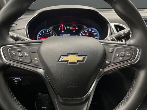 Used 2024 Chevrolet Equinox LT image 16