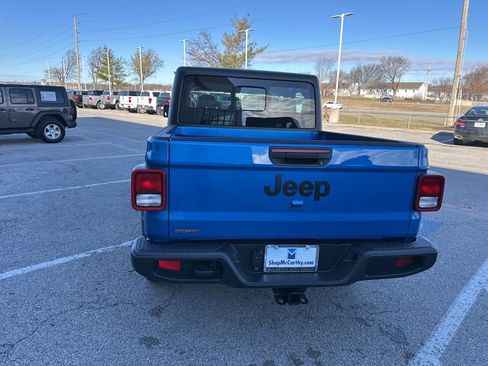 New 2026 Jeep Gladiator Sport image 26