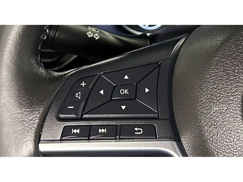 Used 2025 Nissan Sentra SV w/ All-Weather Package image 15