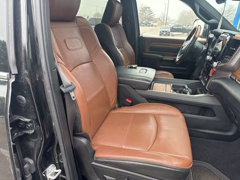 Used 2019 RAM 3500 Limited image 10