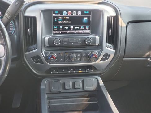 Used 2018 GMC Sierra 1500 SLE w/ SLE Value Package AWD/4WD image 23