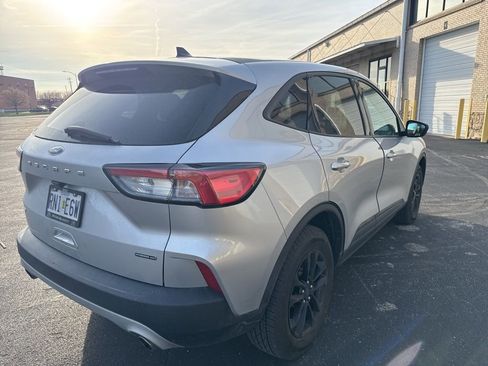 Used 2020 Ford Escape SE Sport image 7