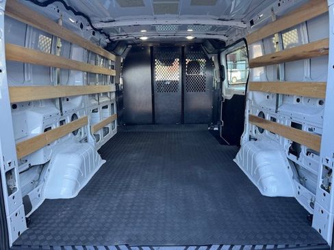 Used 2024 Ford Transit 250 Low Roof w/ Exterior Upgrade Package RWD image 3