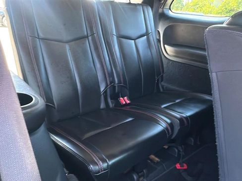 Used 2013 Dodge Durango R/T w/ Leather Interior Group RWD image 34
