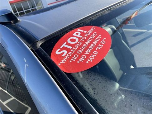 Used 2017 Toyota RAV4 Limited image 35