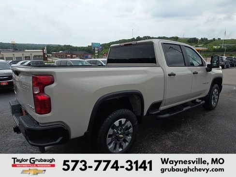 New 2026 Chevrolet Silverado 2500 Custom w/ Custom Value Package AWD/4WD image 9