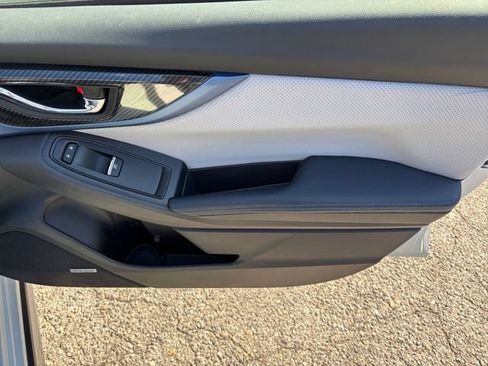 Used 2019 Subaru Crosstrek Hybrid w/ Moonroof Package w/Navigation AWD/4WD image 16