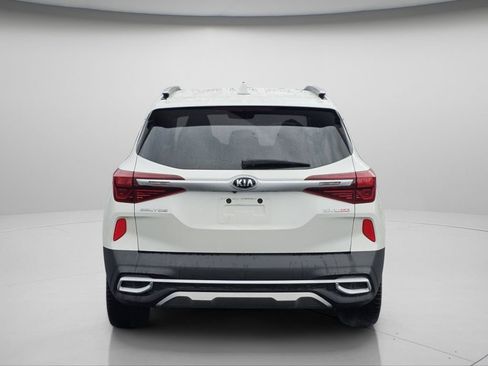 Used 2021 Kia Seltos SX w/ SX Sunroof Package image 24