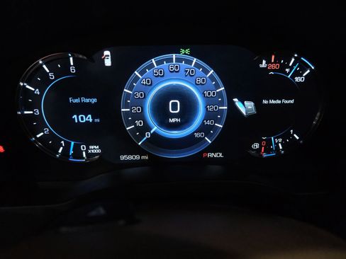 Used 2017 Cadillac Escalade Platinum image 43