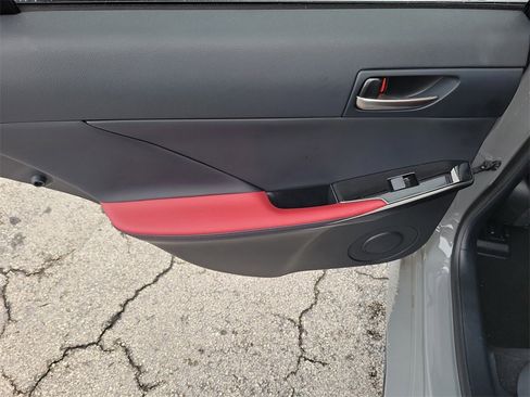 Used 2025 Lexus IS 350 F Sport image 9