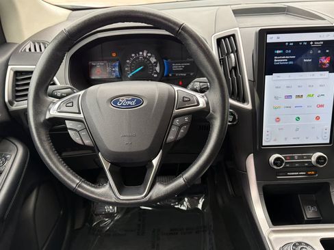 Certified 2024 Ford Edge SEL image 14