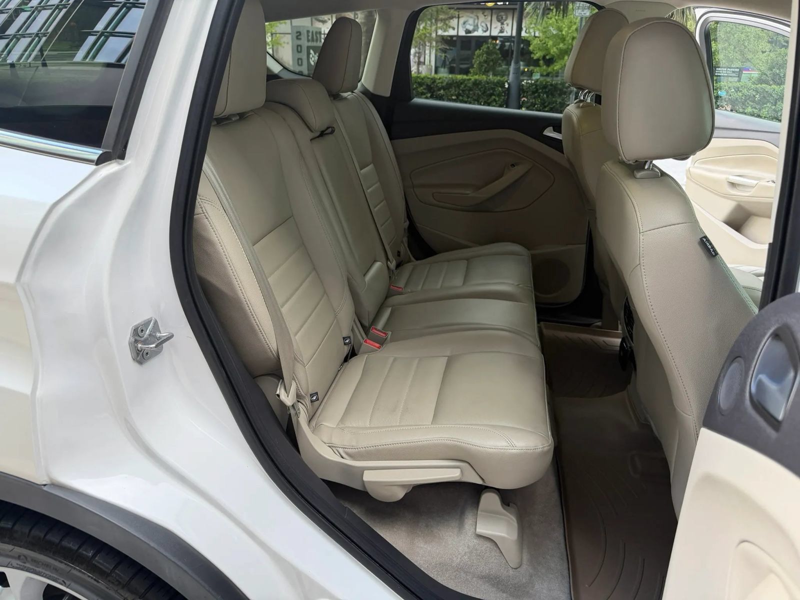 Used 2016 Ford Escape Titanium FWD image 18