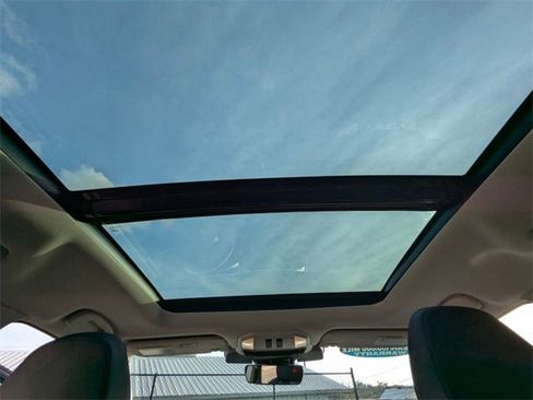 Certified 2025 Subaru Ascent Limited w/ Popular Package #1 image 17