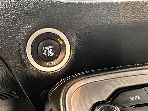 Used 2023 Dodge Challenger SXT image 23