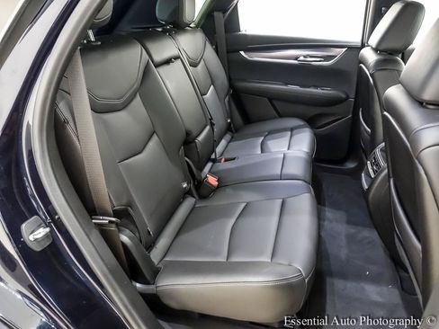 Used 2022 Cadillac XT5 Luxury FWD image 29