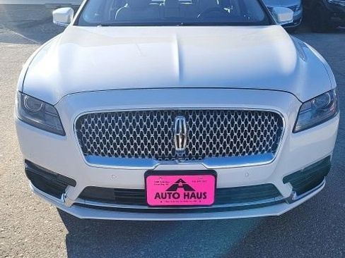 Used 2018 Lincoln Continental Reserve AWD/4WD image 26