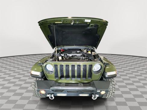 Used 2021 Jeep Wrangler Unlimited Sahara AWD/4WD image 25
