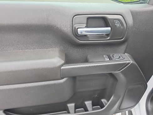 Certified 2025 Chevrolet Silverado 1500 W/T RWD image 11