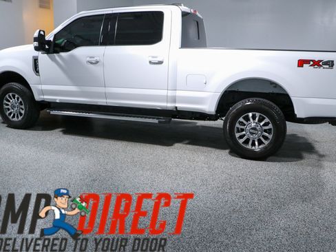 Used 2022 Ford F250 Lariat w/ Lariat Value Package AWD/4WD image 10